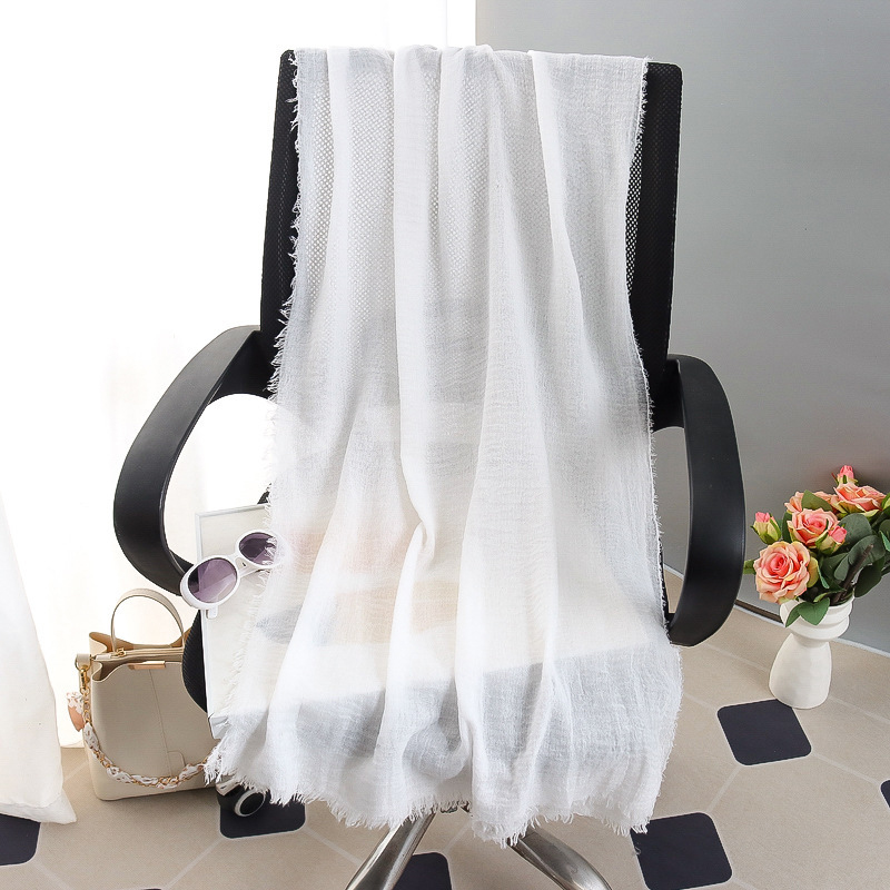 G245 নরম এবং শ্বাস নেওয়া যায় এমন ভয়েল হিজাব