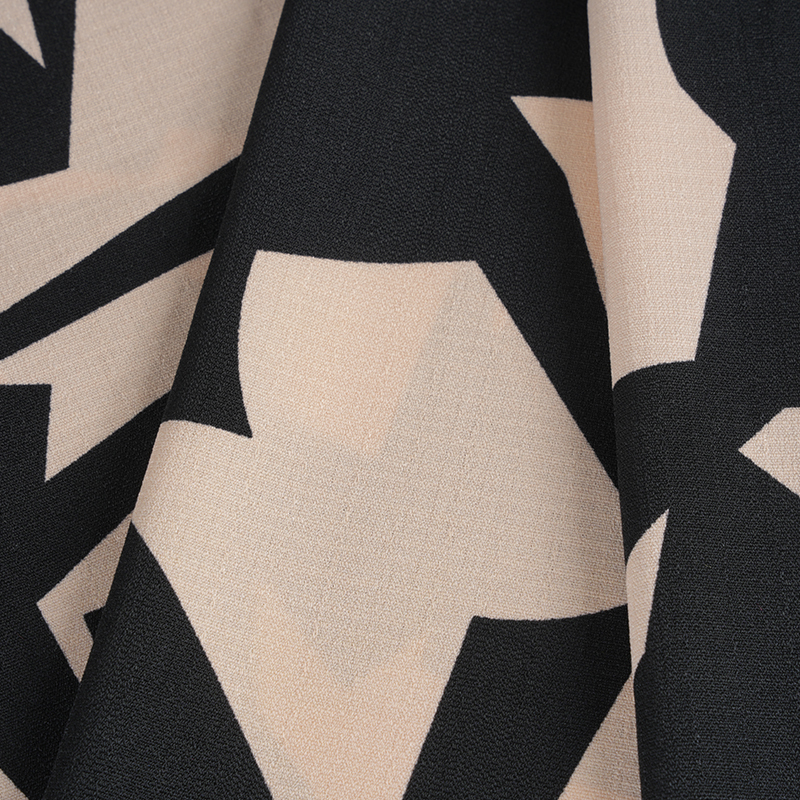 5068 লিংলং হেম্প পিঙ্ক এবং ব্ল্যাক প্রিন্ট ফ্যাব্রিক