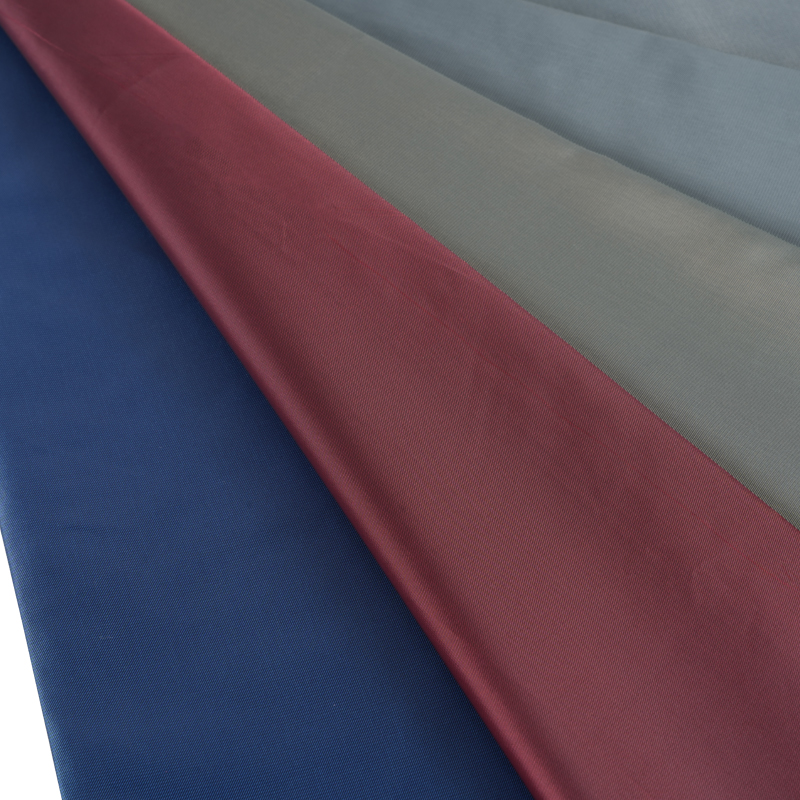 100% পলি ক্যাটানিক ফাইন টুইল ফ্যাব্রিক