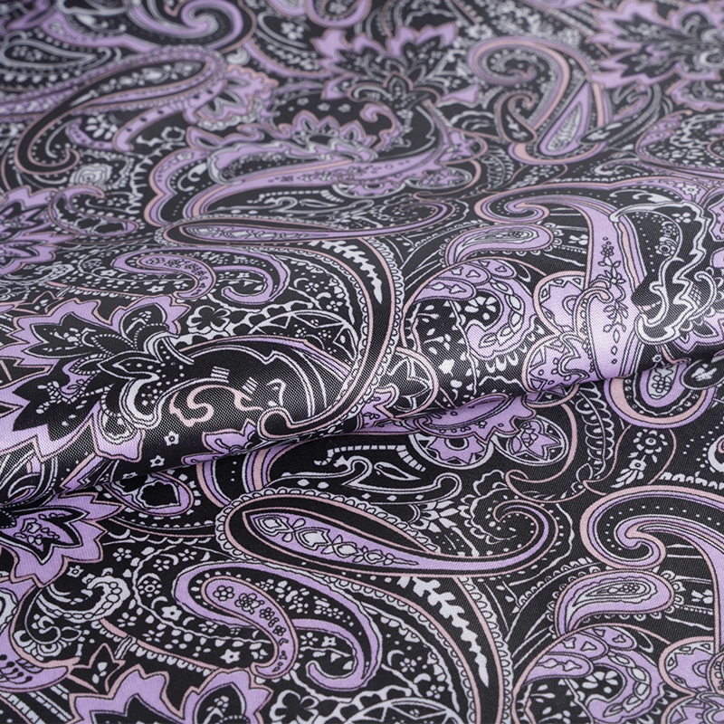 190T পলিয়েস্টার টাফেটা পনিটেল পাইন লিফ প্রিন্ট ফ্যাব্রিক